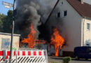 D: Drei Garagen im Vollbrand → schweißtreibender Einsatz in Dortmund