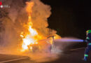 Oö: Pkw geriet auf der Voralpenbundesstraße in Vollbrand