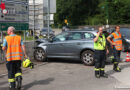 Oö: Pkw prallt gegen Mauer – Personenrettung