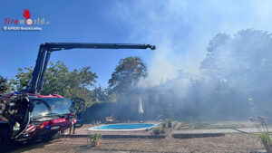 IMG_0151 Nö: Großbrand fordert zwölf Feuerwehren, drei Wohnhäuser betroffen