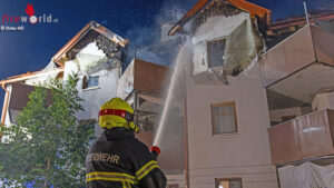 Inzersdorf_Wohnanlage1 Nö: Wohnungen bei ausgedehntem Dachstuhlfeuer in Wohnanlage in Inzersdorf-Getzersdorf zerstört