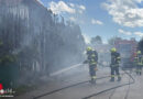 Oö: Brand einer hohen Hecke in Neuhofen im Innkreis