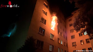W: Nächtlicher Wohnungsbrand im Pratercottage - Feuerwehr rettet mehrere Bewohner W: Nächtlicher Wohnungsbrand im Pratercottage – Feuerwehr rettet mehrere Bewohner