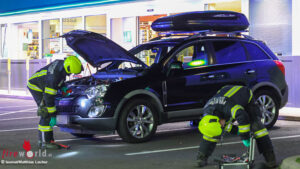 O�: Ausgasende Autobatterie sorgte f�r Einsatz der Feuerwehr auf Autobahnraststation in Sattledt