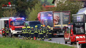 O�: Kollision zweier Kleintransporter auf der B 134 in Fraham
