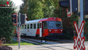20261007_laumatat_998A0917 Oö: Glimpfliche Kollision zwischen Pkw und Almtalbahn in Wels