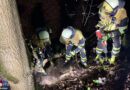 D: Feuerwehr befreit Hunde aus Fuchsbau in Bochum