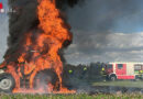 Nö: Traktor bei Herzogenburg lichterloh in Flammen