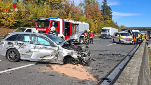 N�: Unfall mit Pkw-�berschlag auf der A 1
