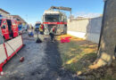 Bgld: FF Oberwart nach geplatzer Hydraulikleitung und Pkw-Unfall im Einsatz
