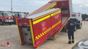 Pumpen Australien: 8.000 Liter pro Minute ? Feuerwehr stationiert drei neue Hochleistungspumpsysteme