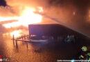 Bgld: Großbrand in der Ruster Bucht → rund 220 Bootsgaragen ein Raub der Flammen