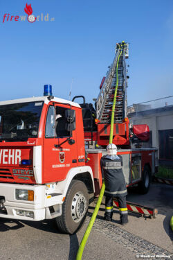 10 Feuerwehren bei Dachstuhlbrand in Anzenhof im Einsatz